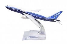Коллекционная модель самолета Boeing 777